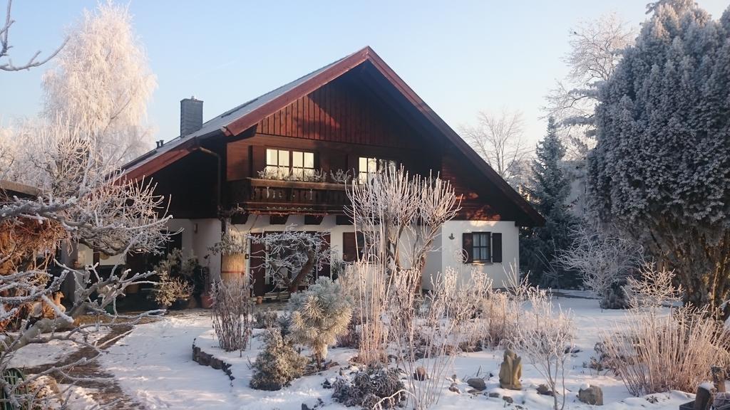 Apartment Haus Merlin Am Boeckelsberg Weimar  Exteriör bild